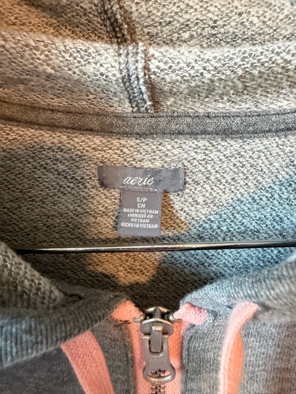 ⚡️Aerie Grey Zip-Up Hoodie with Pink Trim - Picture 3 of 4